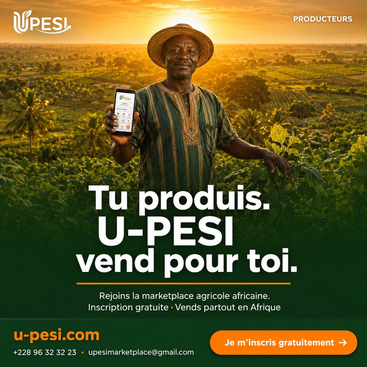 Producteur africain tenant son téléphone avec l'application U-PESI - Tu produis, U-PESI vend pour toi